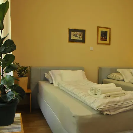 بيت ضيافة Bezdan Guesthouse 3*