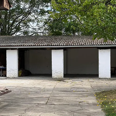 Bezdan Guesthouse بيت ضيافة